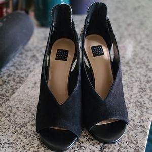 Snakeskin WHBM Heels